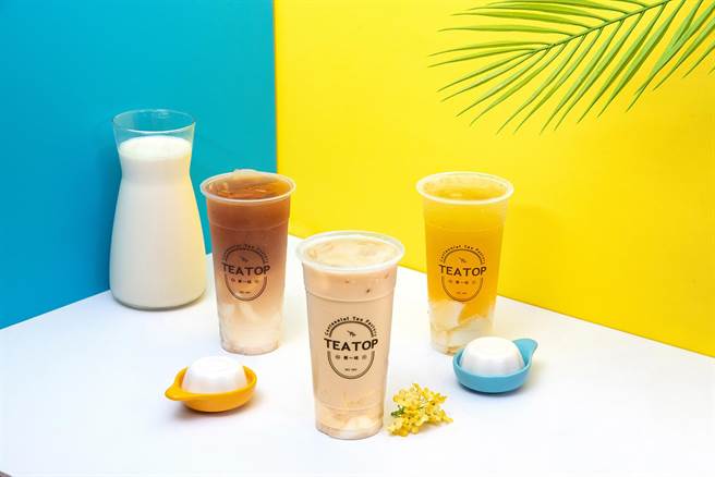 TEA TOP第一味推出以杏仁鲜奶酪为主的3款新饮品。（TEA TOP第一味提供）