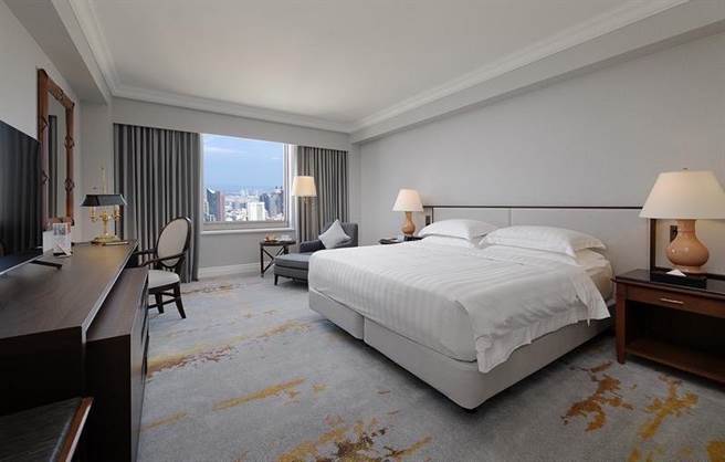 住宿部分有汉来大饭店「汉来飨乐趣」住房专案，入住超值价每晚4900起。