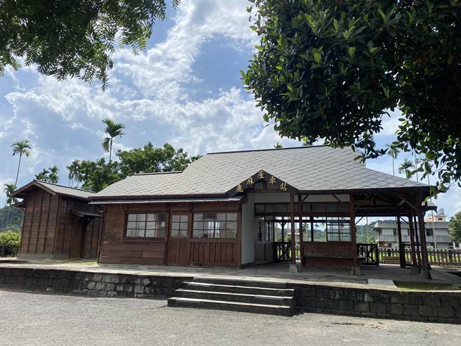 林铁及文资处指出，未来21号蒸汽火车预计将行驶嘉义到竹崎区间，途经鹿麻产车站，活化在地观光。（张亦惠摄）