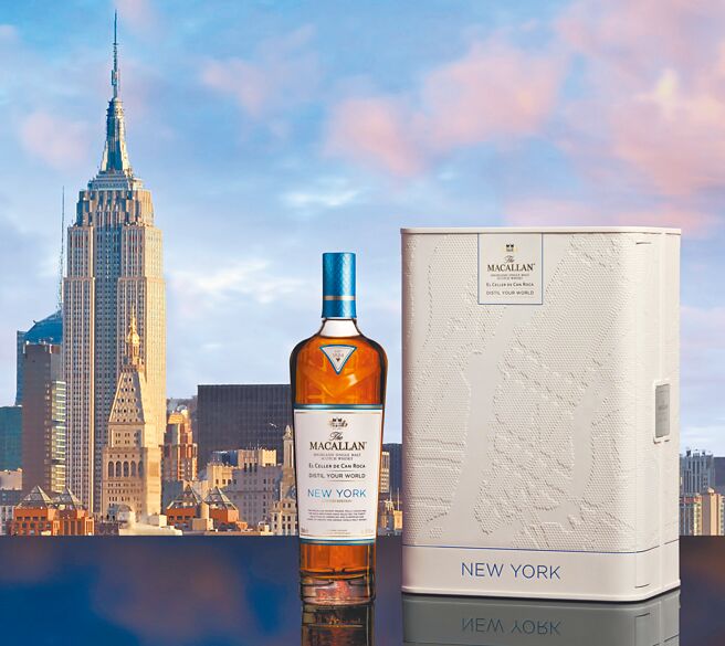 「Distil Your World：The New York 精粹世界：纽约」是精萃世界系列的第二款，这款非凡的珍稀佳酿精准捕捉了纽约这座充满艺术、创意与想像力的活力大都会的灵魂。酒精浓度：49.5％，建议售价：122,000元（全球限量：1,000瓶）。图／业者提供