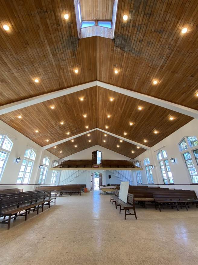 参山处去年耗资3000多万元，进行「梨山耶稣堂」全面修復工程。（参山处提供／陈淑娥台中传真）