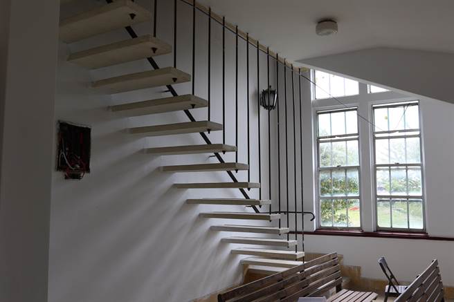 参山处去年耗资3000多万元，进行「梨山耶稣堂」全面修復工程。（参山处提供／陈淑娥台中传真）