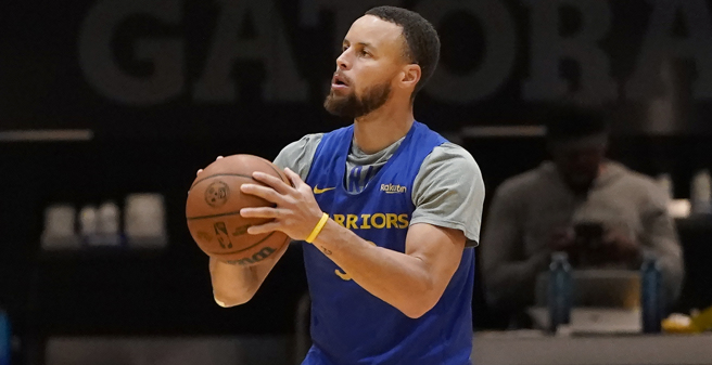 勇士王牌柯瑞在旧金山进行训练(美联社)