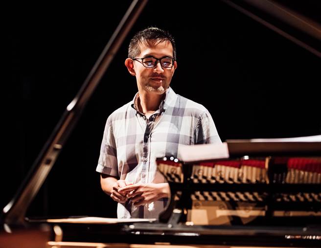 台中国家歌剧院邀音乐评论人焦元溥策划、主讲《焦元溥疯歌剧》讲座。（台中国家歌剧院提供／陈淑芬台中传真）