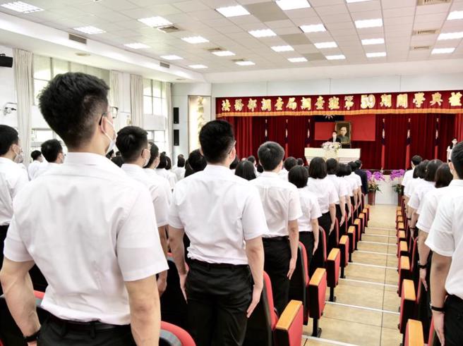 法务部调查局1日在干部训练所举行调查班第59期开学典礼，共126人受训，人数为近年最多的一次。（图/ 中央社）