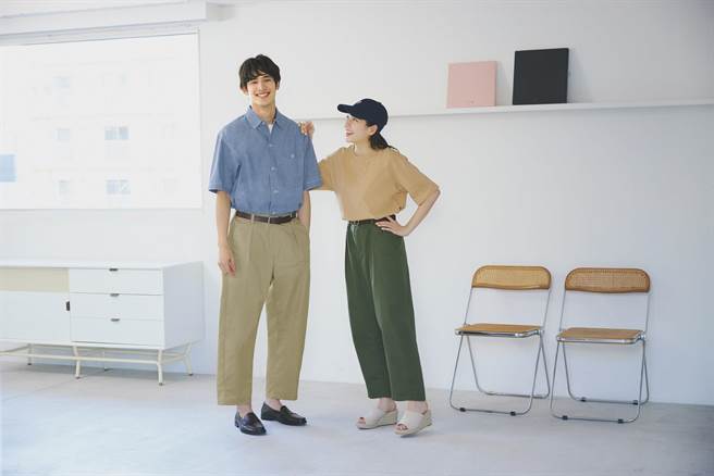 「男装茧型打折九分裤」在GU感谢祭第二弹期间(0610-0616)现折300元，只要490元即可购入。（GU提供）