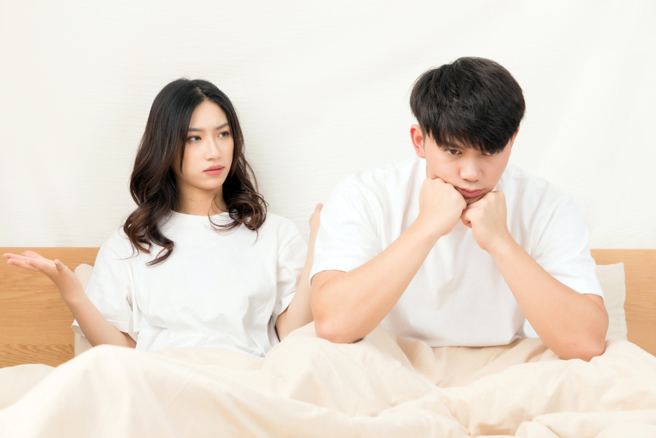 摩羯座、处女座、水瓶座、天蝎座的男人交往时很难伺候，最让恋人心累。（示意图／shutterstock）