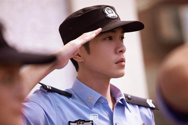 張若昀受封警界小太陽。（愛奇藝國際提供）