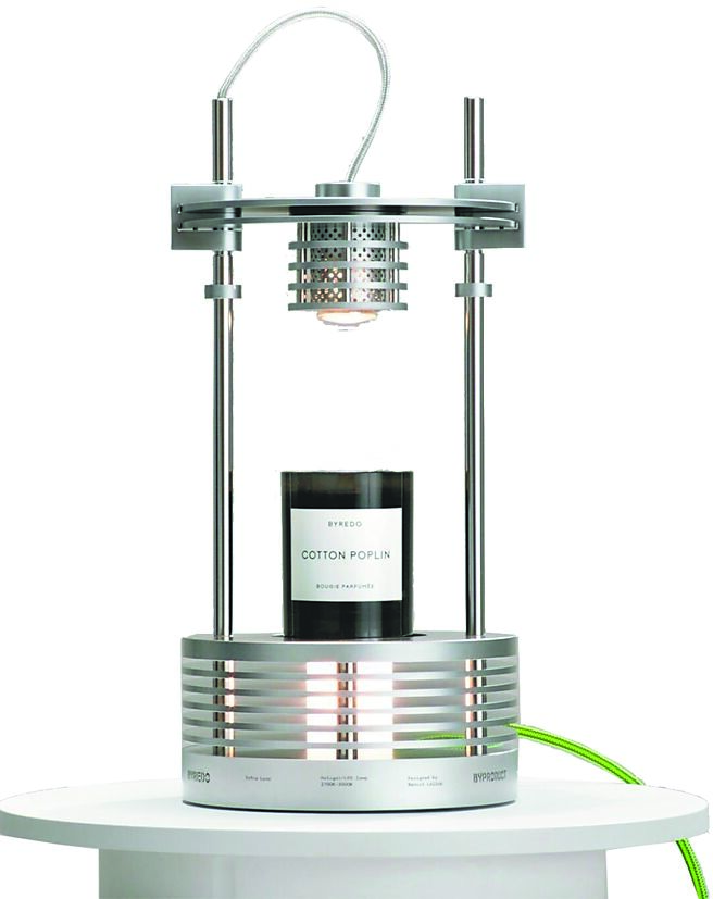 Byredo全新發表的加熱式照明擴香機，新穎外型讓人眼睛一亮。 （摘自Byredo官網）