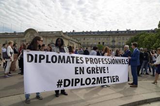 法國外交官罷工  反對政府取消使節特殊地位