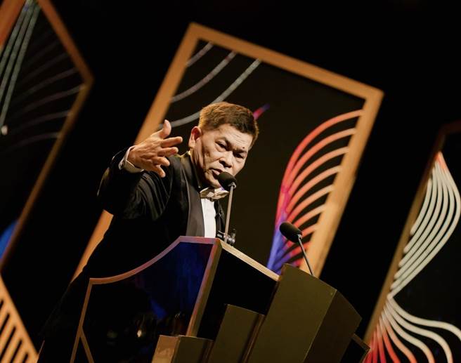 澎恰恰登《炎上》表示過去真實發生的都可以講。（薩泰爾娛樂提供）