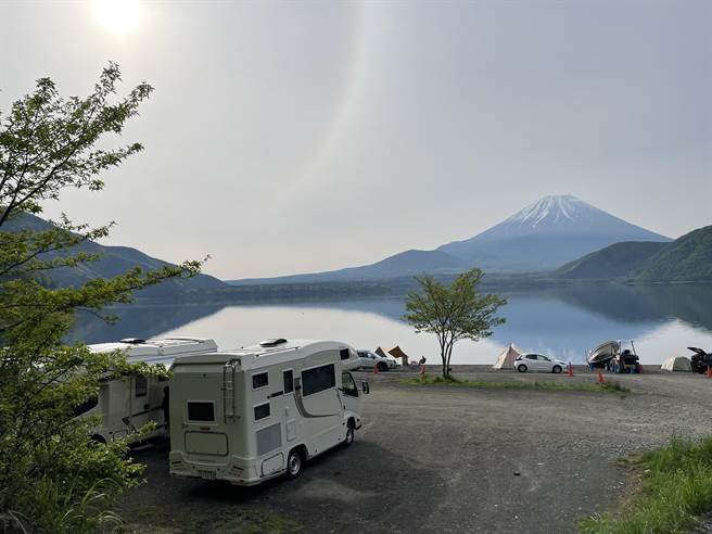 DOMO旅游集团订购露营车，初期投入北海道旅游，并预计2023年后陆续开点冲绳、九州。（DOMO旅游集团提供／陈佑诚传真）