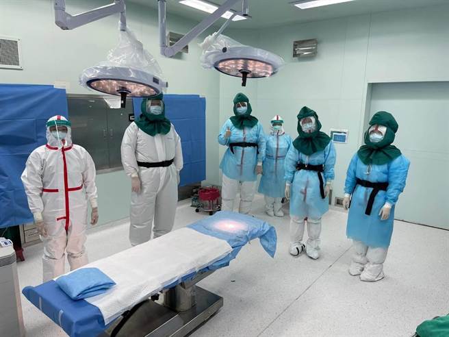 提供提供完善且安全的生產環境，一起守護鄉親的健康。（金門醫院提供）