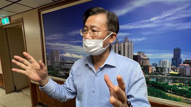 國民黨高市黨部主委許福明否認說，沒接到這樣訊息，但辦不辦初選非自己能決定，必須由黨中央處理。（柯宗緯攝）