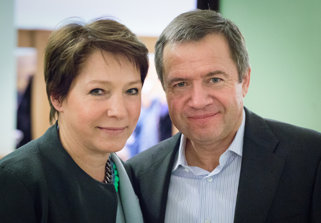 克宫确认，尤马谢夫确实已辞去顾问的职务。图为他与妻子塔堤安娜合影。（达志影像／shutterstock）