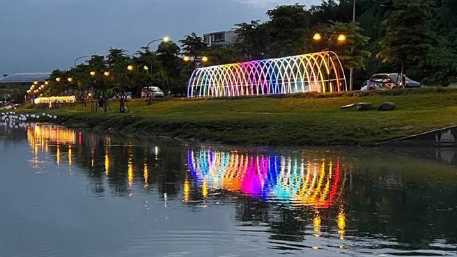 鹿港慶端陽，舉辦小鎮光影藝術節。（彰化縣政府提供／吳敏菁彰化傳真）