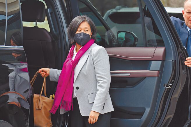 美国政府内部对是否削减中国进口货关税出现分歧，美国贸易代表戴琪希望维持徵税、制定更广泛的中国贸易战略，甚至加徵新的战略关税。（中新社）