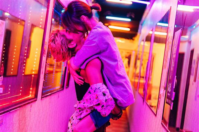 導演賴孟傑預告最後一集將有尺度更大的情慾戲。（公視提供）