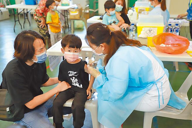 云林县儿童疫苗接种率逾8成。（云林县政府提供／张朝欣云林传真）