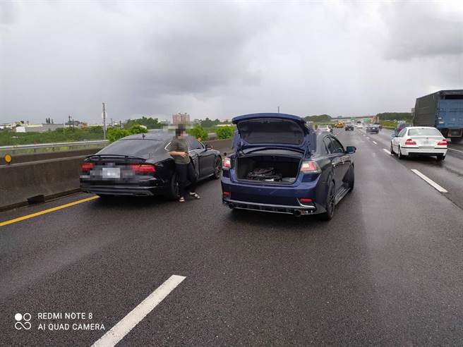 国道1南向麻豆段上午连续发生3起交通事故，7车追撞。（国道警第4公路警察大队提供／刘秀芬台南传真）