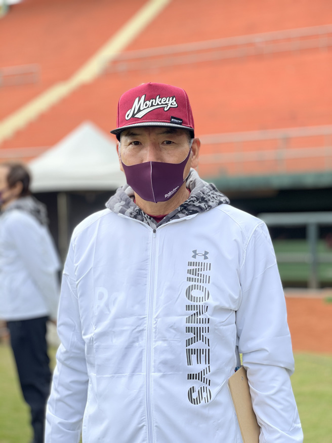乐天桃猿日籍教练古久保健二。（资料照，毛琬婷摄）