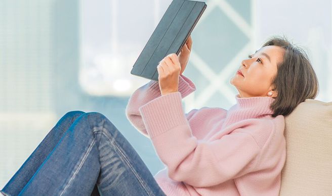 林青霞展露悠閒自在的另一面。（SWKit邓永杰摄、林青霞提供）