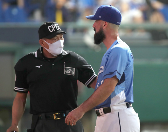 富邦悍将范米特。（郑任南摄）