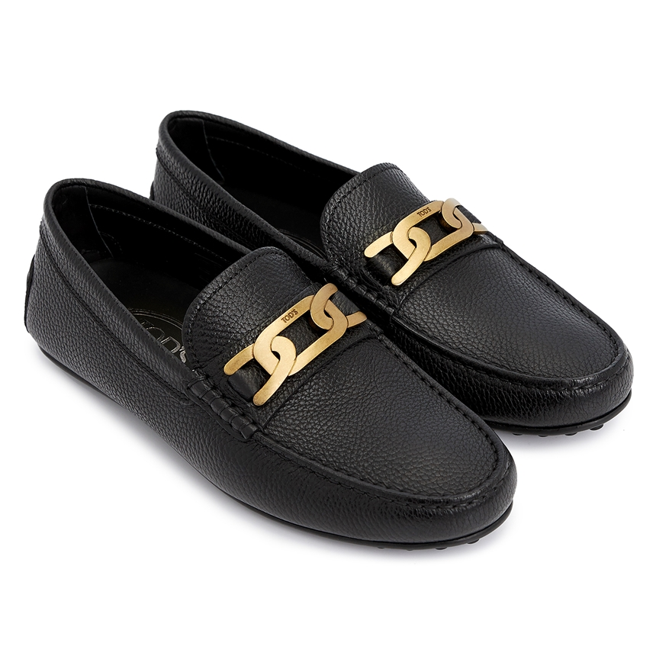 TOD’S黑色皮革乐福鞋，2万4400元。（TOD’S提供）