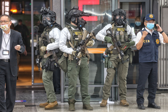 張男上月30日在台灣落網，舊金山警察局竊案小組派員赴台北把張男押回舊金山，並立即將他送進舊金山郡監獄。(本報資料照、示意圖/杜宜諳攝)