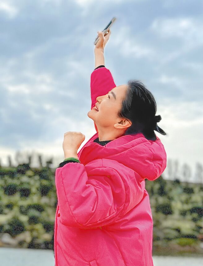 林青霞的手机失而復得，心情兴奋不已。（林青霞提供）