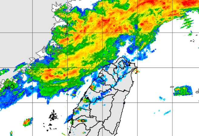 長雨帶即將移入台灣陸地，預估苗栗以北中午前後開始下雨。（中央氣象局提供）