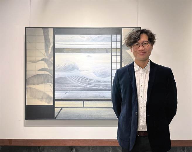 李宏泰去年以作品「坐看云起」，获颁第20届全国百号油画大展首奖-并获得奖金25万。(港区艺术中心提供)