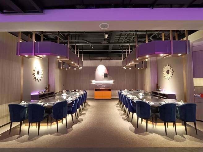 王品斥资2千万元，旗下约会餐厅首选-夏慕尼新香榭铁板烧进驻「虹光LIVE」2楼。（王品提供）