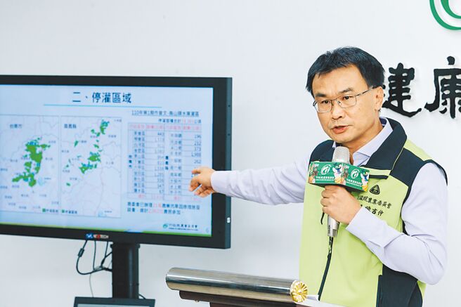 农委会主委陈吉仲（见图）25日宣布，因极端气候影响，今年水情严峻，嘉南地区明年一期稻作停灌1.9万公顷，未来将分为两种样态进行补偿，每公顷最高补偿9.3万元。（郭吉铨摄）