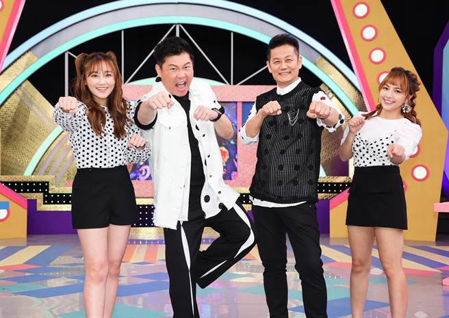 張文綺、曾國城、徐乃麟、徐凱希4人久違的合體受訪。（羅永銘攝）