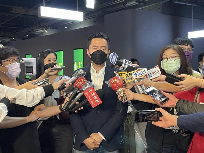 （秀泰集团总经理廖伟铭7日表示，耗资2.2亿元冈山秀泰影城，每年要创造至少1.5亿元营业额。图／顏瑞田）