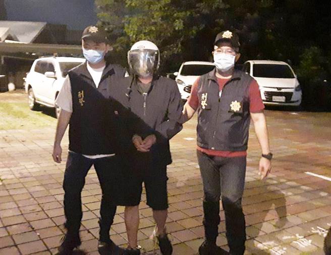 警方漏夜将陈嫌带回扩大侦办，调查是否另涉及他案。（民眾提供供）