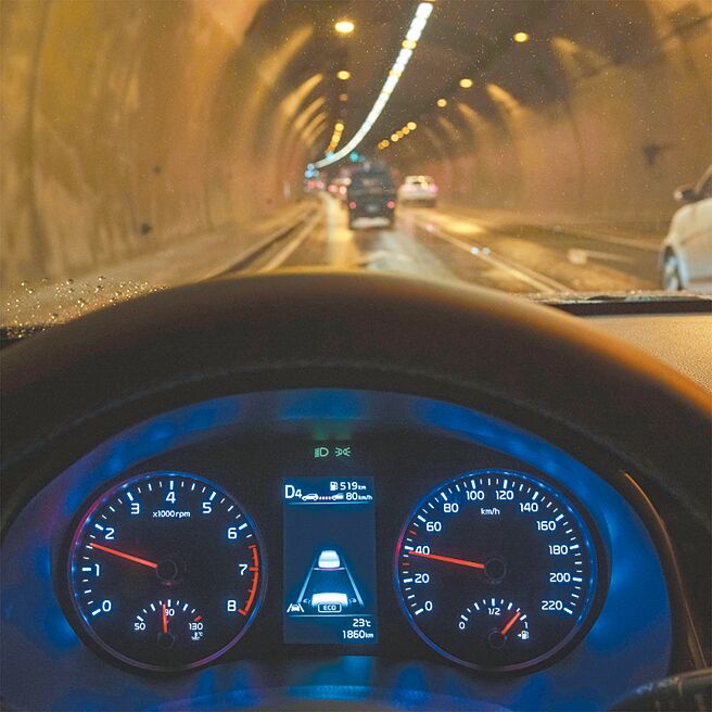 符合Level 2的DRIVE WiSE智慧安全辅助系统。（陈大任摄）