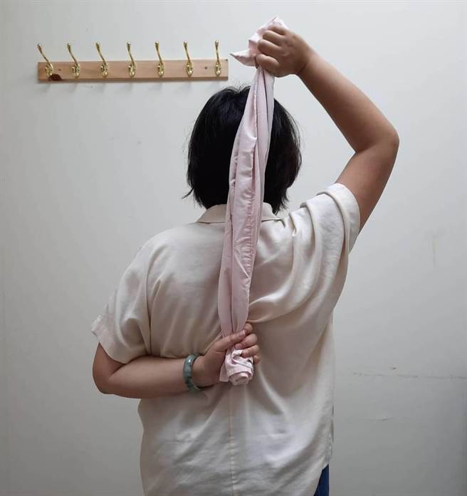 毛巾运动。（大千医院提供／李京升苗栗传真）