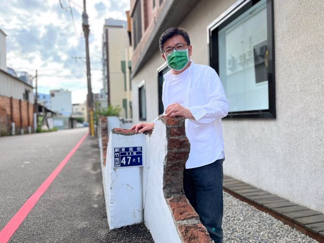 行政院顧問鄭宏輝。（圖／取自鄭宏輝臉書）