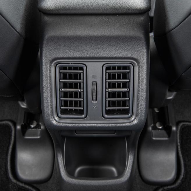 HONDA HR-V S+勁化版後座空調出風口。（陳大任攝）
