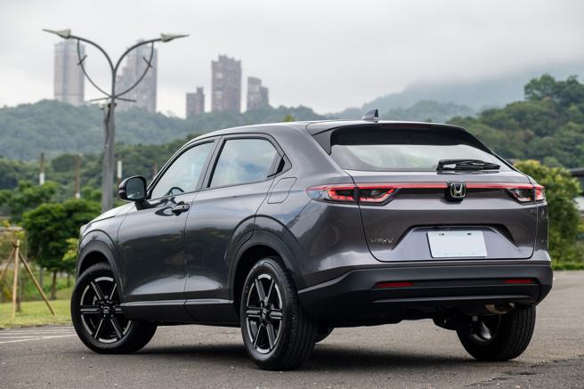 HONDA HR-V S+勁化版車尾造型。（陳大任攝）