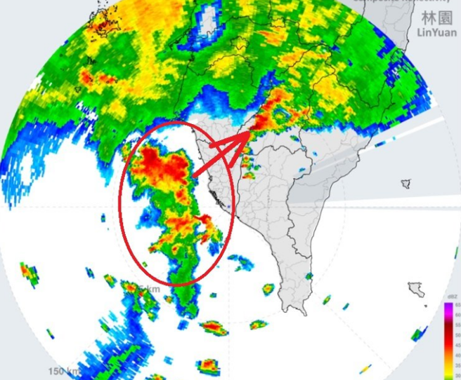 一波回波正朝台灣西南部接近，恐帶來龐大降雨。（翻攝鄭明典臉書）