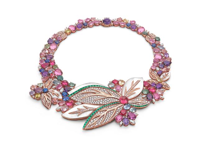 宝格丽Eden The Garden of Wonders系列Flowers Of Eden伊甸之美彩宝项炼。（BVLGARI提供）