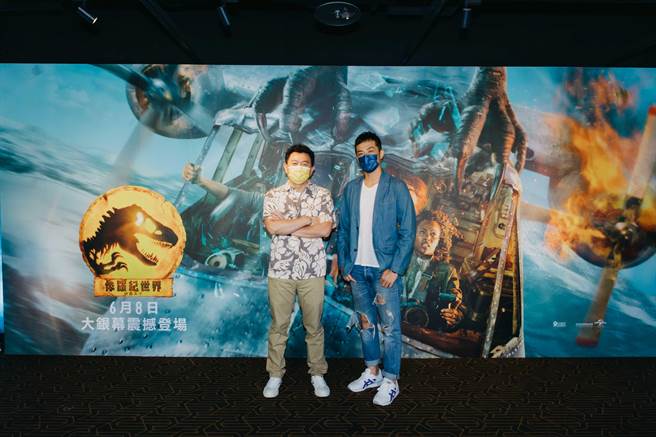 庹宗康（左起）、姚元浩一同出席上映派對。（UIP提供）