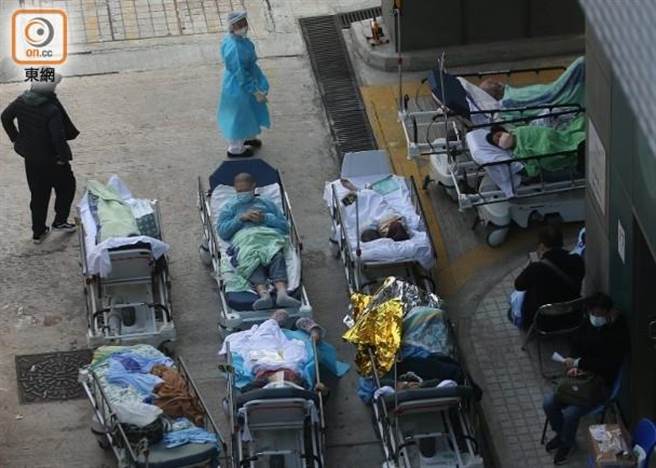 香港第5波疫情逾5.2万院友确诊 3区安老院死亡率达一成。（示意图／东网）