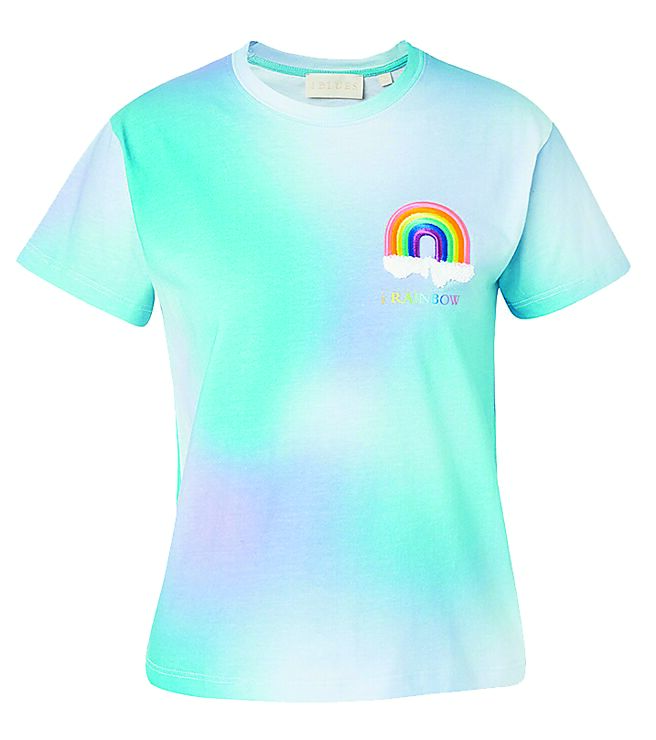 iBLUES的iRAINBOW渲染彩虹T恤，7200元。（iBLUES提供）