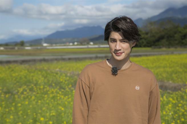 罗宏正称讚赵树海体力惊人，经歷丰富就像百科全书。（MyVideo提供）