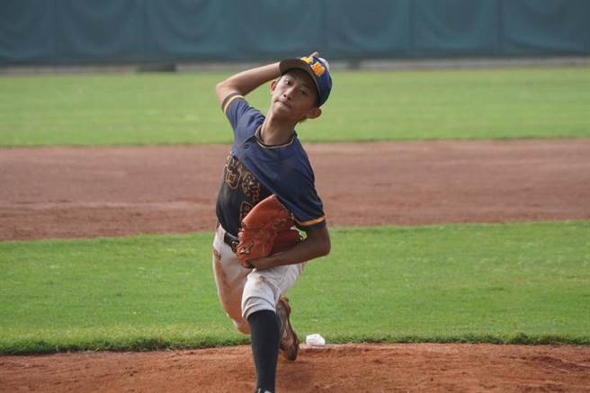上馆国小球员陈宇恩入选U12棒球世界杯的国家队培训选手。（新竹县政府提供／罗浚滨新竹传真）