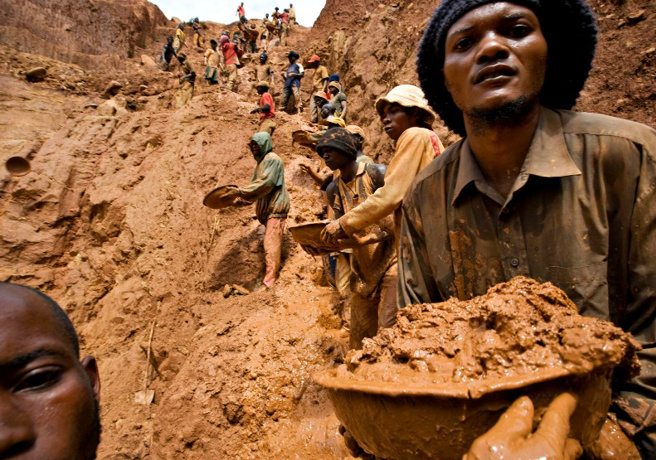 非洲钴矿血汗虐待频传，让电池产业蒙上一层阴影。(图／远见提供)